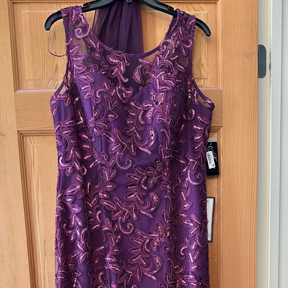 Elegant Purple Floral Lace Dress